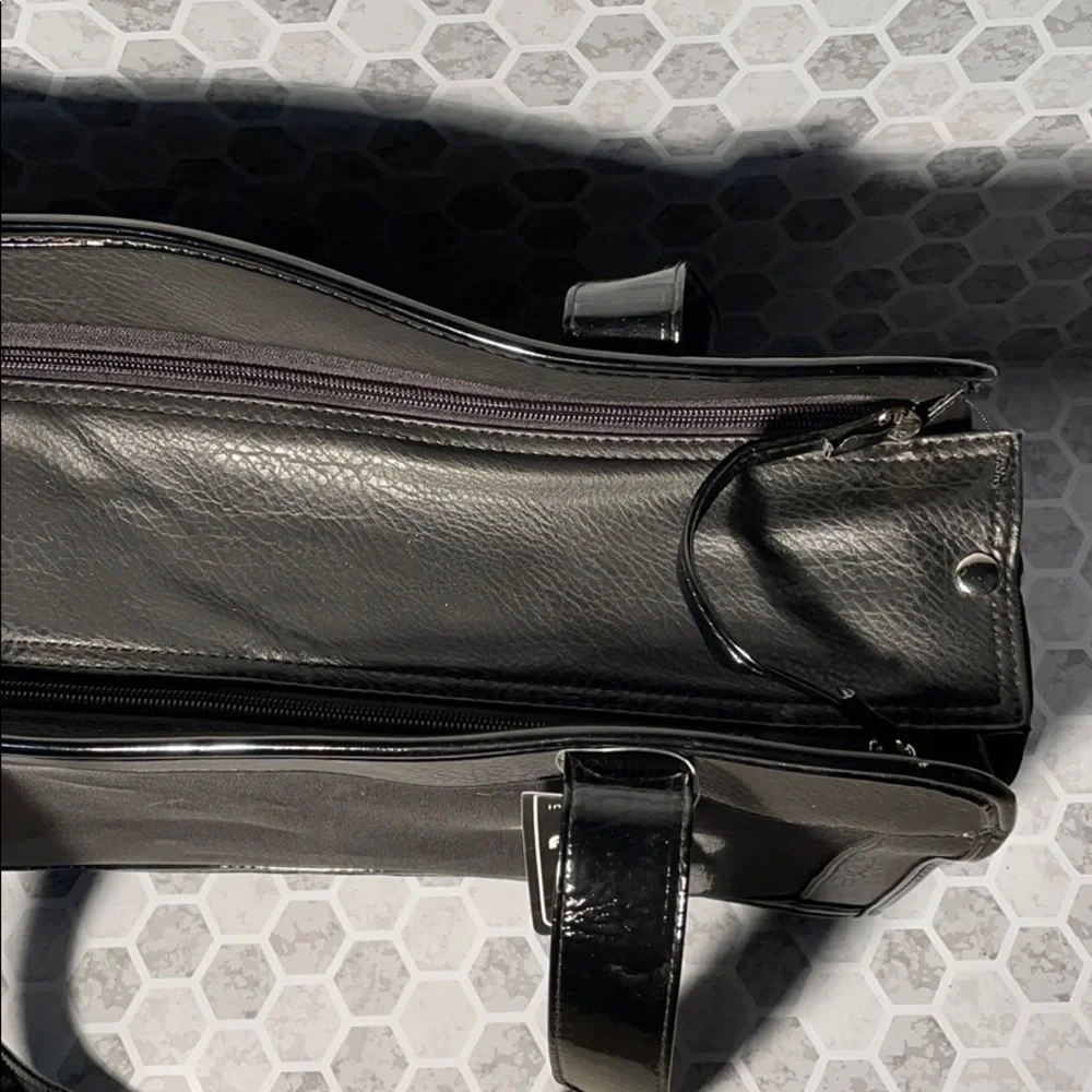 Black PetCarrying Bag/purse - 16”x10”x6.5” new